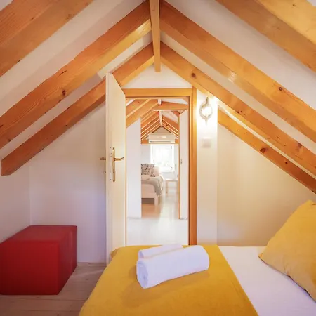 Stonehouse 22 - Zf Hvar Daire