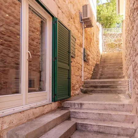 Daire Stonehouse 22 - Zf Hvar *