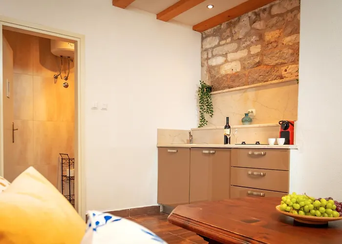 Stonehouse 22 - Zf Hvar Hvar Town