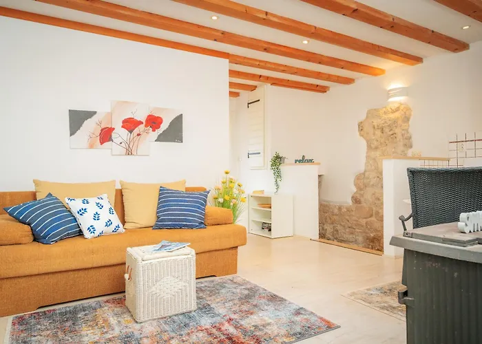 Stonehouse 22 - Zf Hvar *