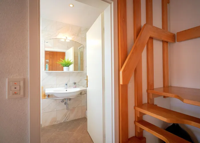 Stonehouse 22 - Zf Hvar