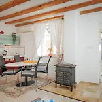 Stonehouse 22 - Zf Hvar