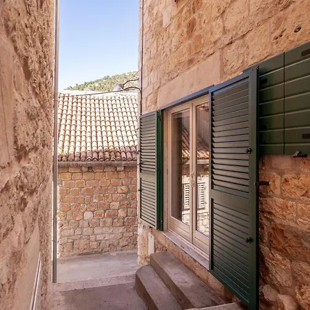 Stonehouse 22 - Zf Hvar * Hvar Town